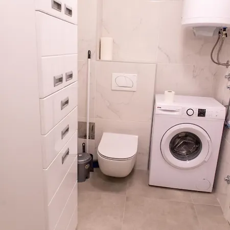 I&i Tesla 2bedrooms V 公寓 克拉古耶瓦茨