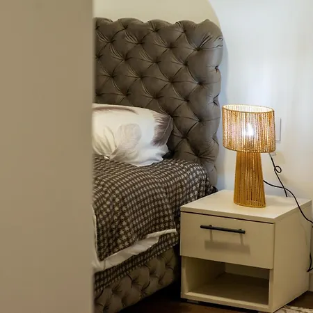 I&i Tesla 2bedrooms V 公寓 克拉古耶瓦茨