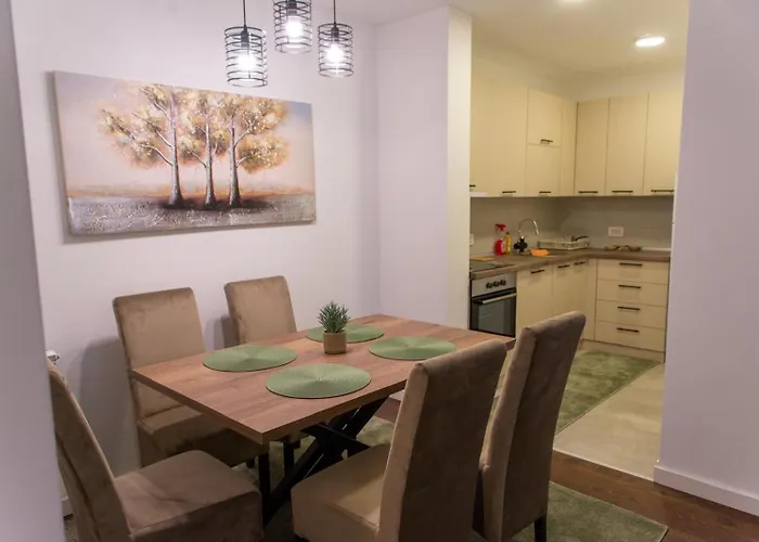 I&i Tesla 2bedrooms V *