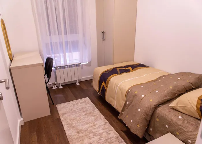 I&i Tesla 2bedrooms V