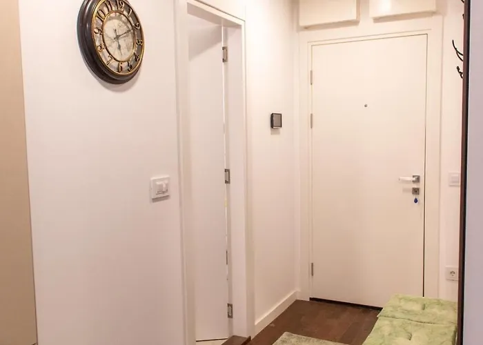 I&i Tesla 2bedrooms V *